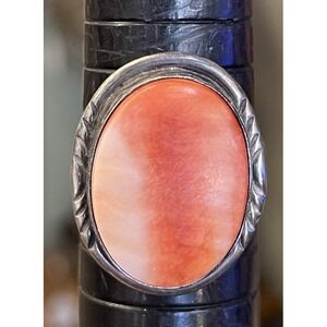 Vintage Navajo Native‎ American Spiny Oyster Shell Sterling Silver Ring Sz 8 6g